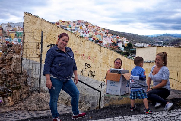 Yolanda Hdez Familia 60X40CM